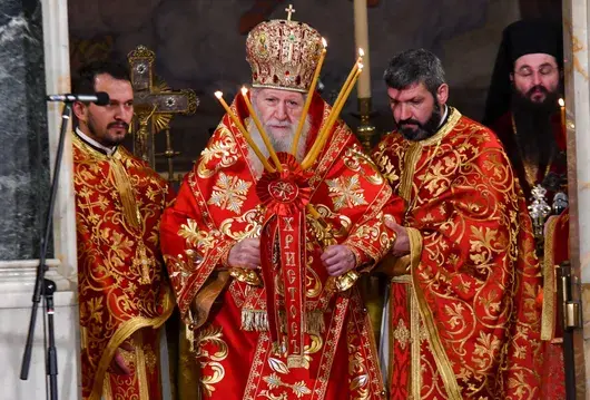 България се сбогува с патриах Неофит