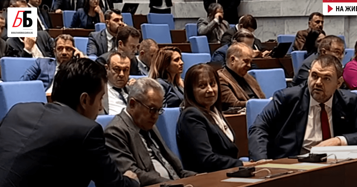 Народното събрание прекъсна работата си извънредно, след като Кирил Петков