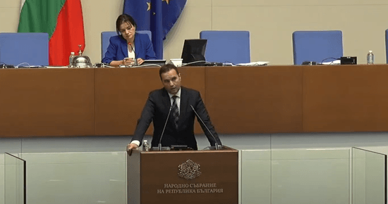 Депутатът Ивайло Чорбов от Възраждане си позволи да заплашва министъра
