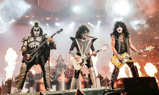 Kiss изнесе последния си концерт и обяви дебюта на дигиталните си аватари