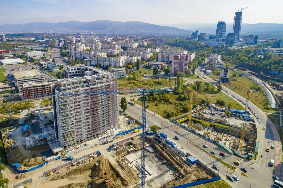Ръст от 38% на новите ипотечни кредити намеква за имотен балон
