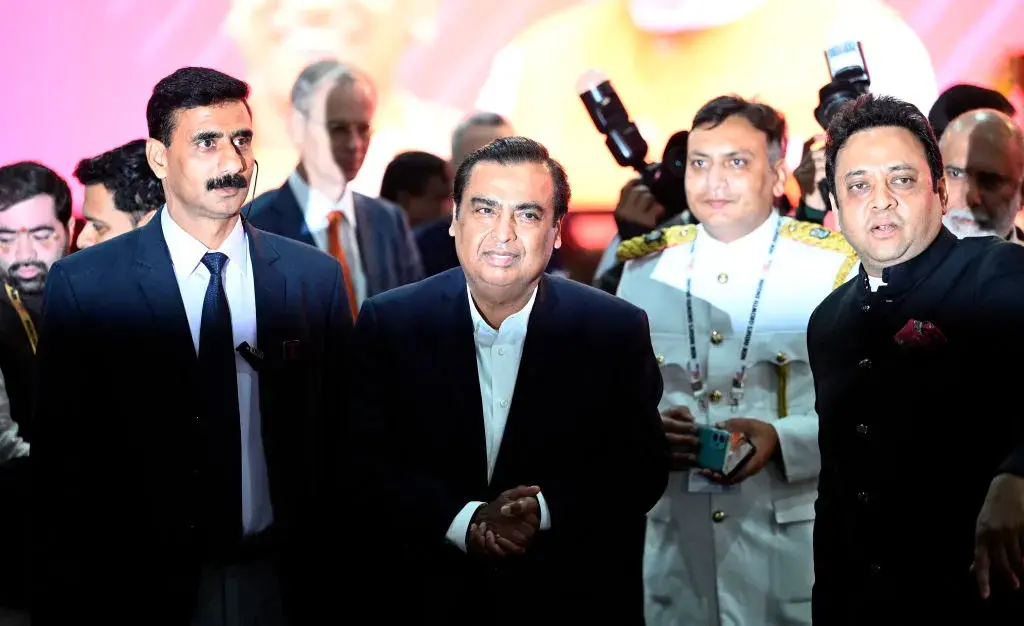 8. Семейство Амбани - 89,9 млрд. долара