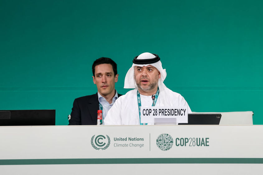 Срещата на върха за климата COP28 постигна историческо споразумение