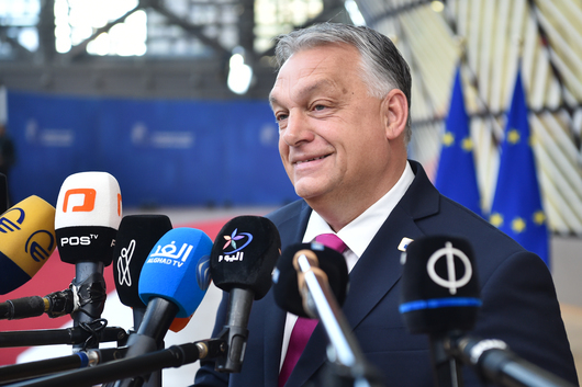 Виктор Орбан стана основател на нова крайнодясна формация в ЕП