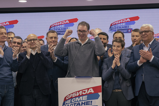Сръбският президент Александър Вучич обяви победа на извънредните парламентарни избори