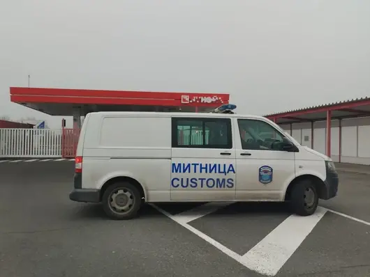 Главчев е наредил нова инвентаризация на наличностите в "Лукойл"
