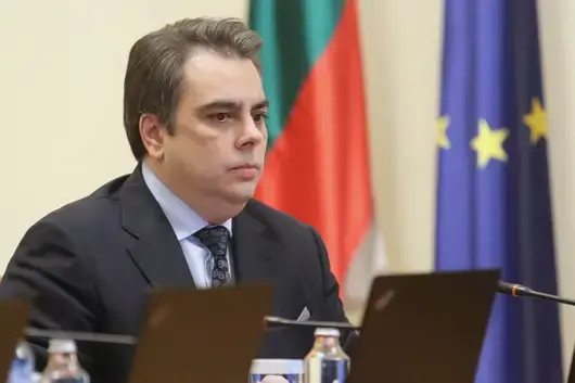 Асен Василев: "Банката с компромати" в държавата се държи от ДАНС