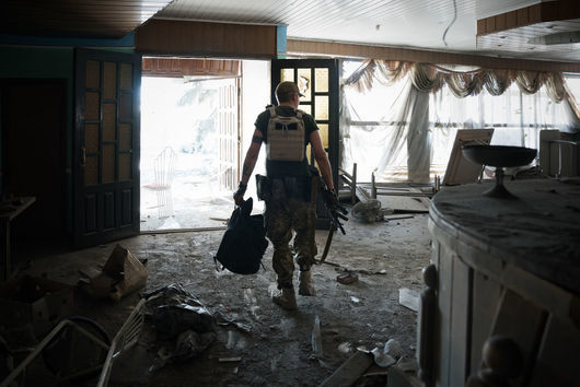 Русия "случайно" пусна бомба над окупиран от нея град в Луганск