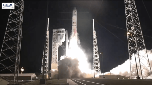 Мисия "Перегрин 1": Американска ракета отново се отправя към Луната с човешки останки на борда