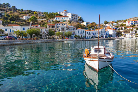 Гърция въвежда "климатичен"  данък за туристи 