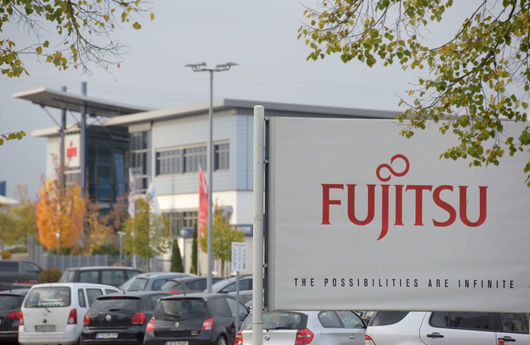 Fujitsu - компанията в основата на драматичния скандал с Пощите в Англия
