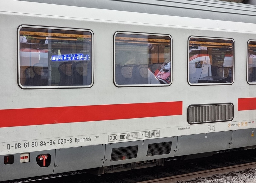 БДЖ купува 70 модернизирани вагона от Deutsche Bahn