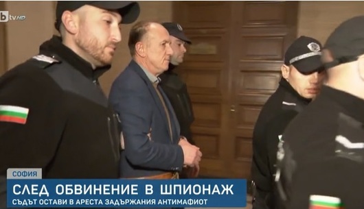 Антимафиотът, обвинен в шпионаж за Русия, е пуснат под домашен арест