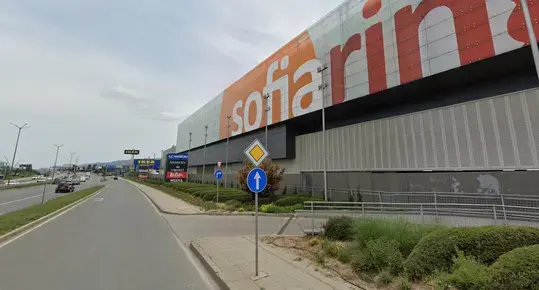 Гръцки съдружници в Sofia Ring Mall се оплакаха от тормоз от партньор на Нотариуса