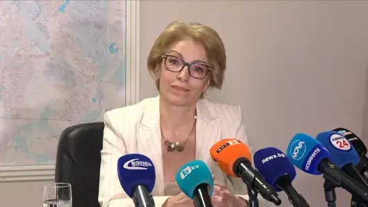 Служебният кабинет смени Вяра Тодева и още пет областни управители