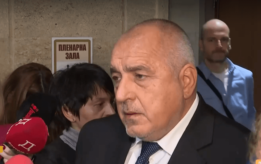 Борисов ще пропусне преговорите за кабинет, препоръча на Габриел да смени финансовия министър