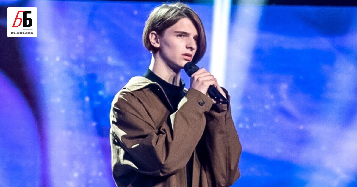 Млад украински певец, избягал от ужаса на войната в Буча,