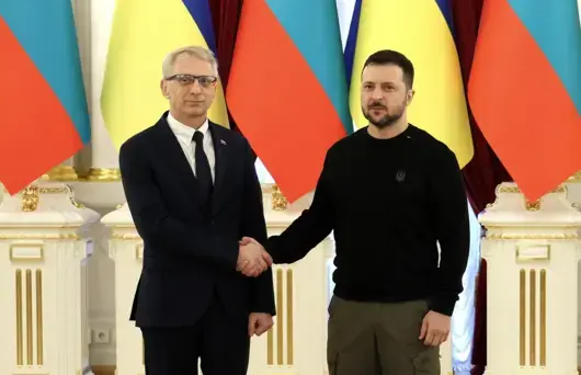 Денков към Зеленски: Подкрепата за Украйна е защита от Русия за нас самите