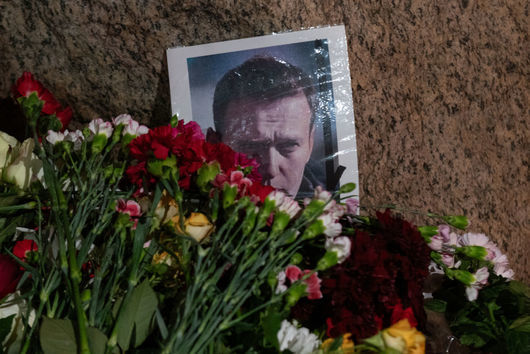 Полиция и камери вече следят района, където ще бъде погребан Навални