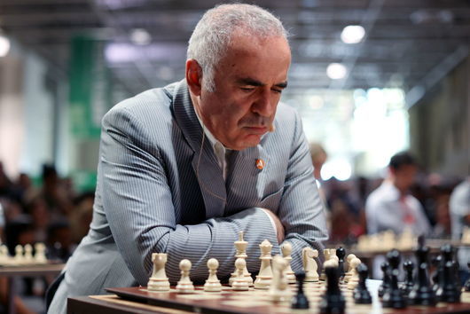 Кремъл обяви шахматиста Гари Каспаров за терорист