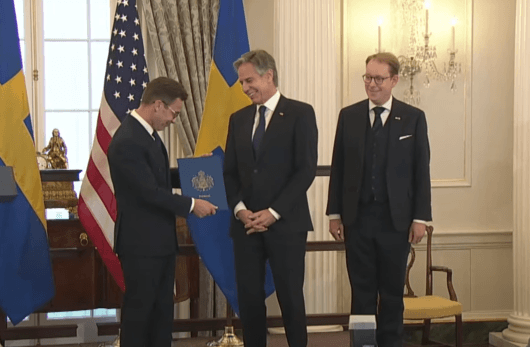 Швеция стана 32-рия член на НАТО след 200 години неутралитет (Обновена)