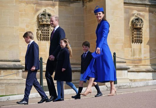 Бъкингамският дворец търси да наеме PR специалист след скандала със снимката на Кейт