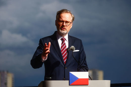 Чехия разби руска мрежа за влияние на евроизборите и наложи санкции