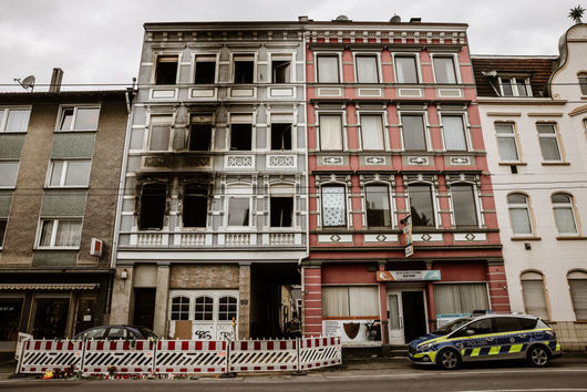 Умишлен палеж е причинил смъртта на българското семейство в Германия