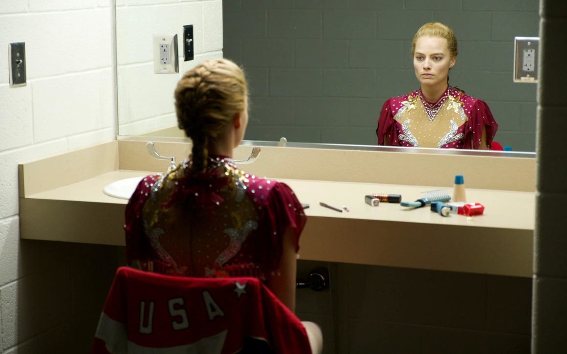 I Tonya (2017)
<br><br>
Създаден по действителната история на фигуристката Тоня Хардинг, филмът разказва за драматичния срив на американката от обещаваща олимпийска медалистка до централна фигура в криминално разследване след нападението на една от основните й конкурентки. Това е ролята, заради която Марго Роби получава първата си номинация за "Оскар".