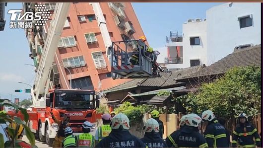 Властите в Тайван съобщават за най малко 4 жертви и поне