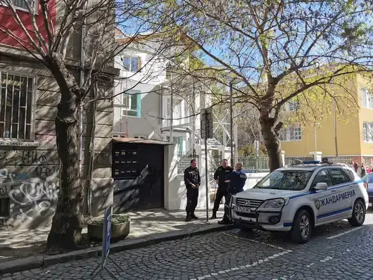 Полиция влезе в офиси, свързани с депутата Настимир Ананиев