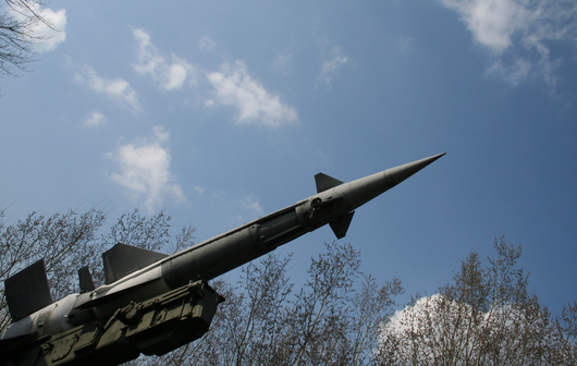 Русия нанася масирани удари с ракети "Кинжал" в Украйна