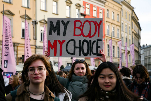 Дълго отлаганият дебат за правото на аборт в Полша най после