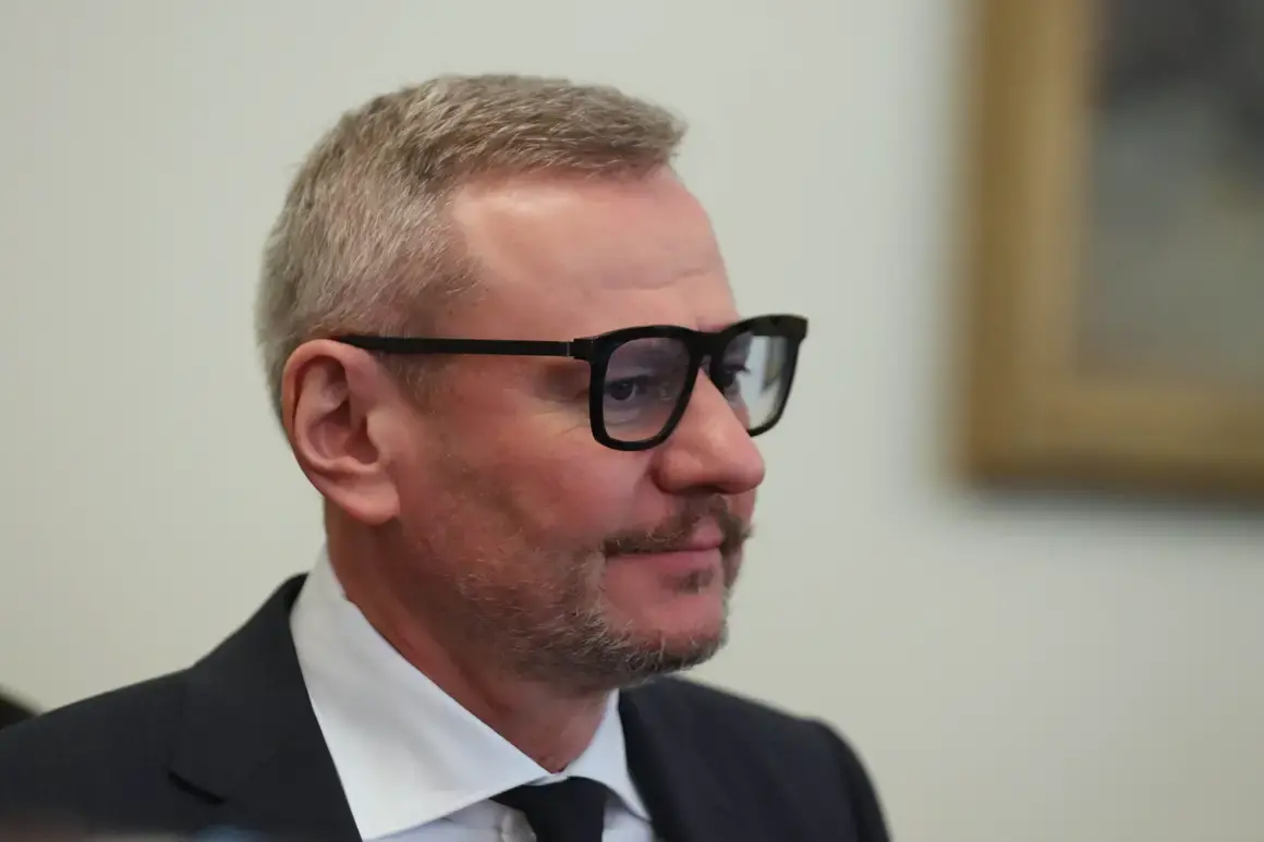 Фалшива подписка от името на над 200 творци се обяви срещу Евтим Милошев