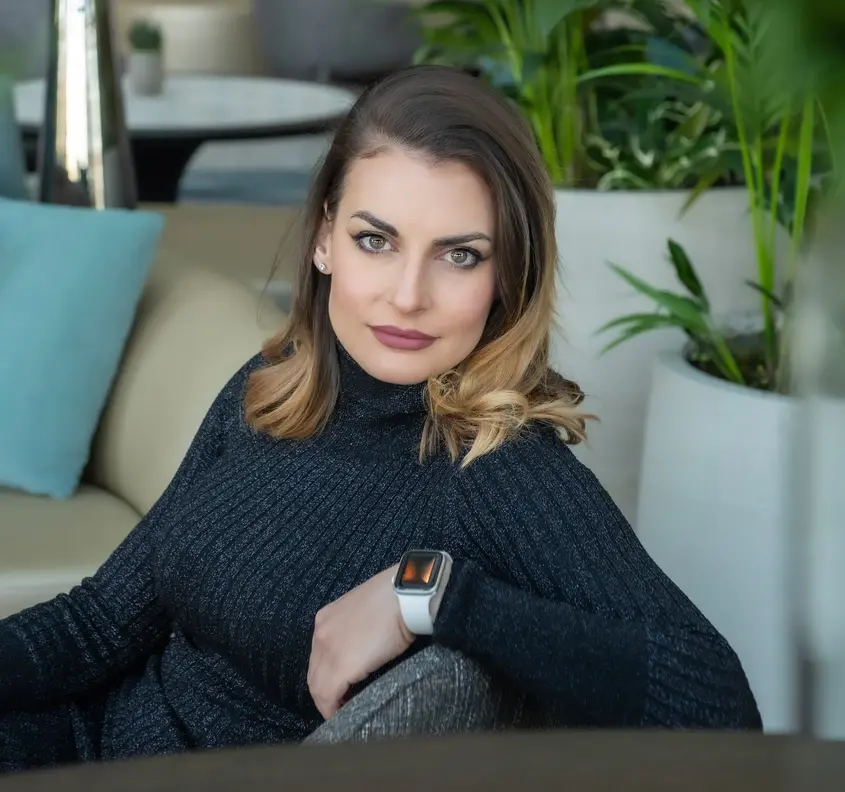 Цветелина Цекова за силата да сътвориш смисъл от болката