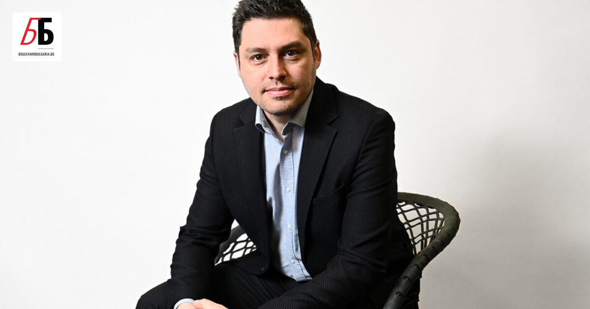 Икономическият журналист Ивайло Станчев е новият главен редактор на Капитал.Той