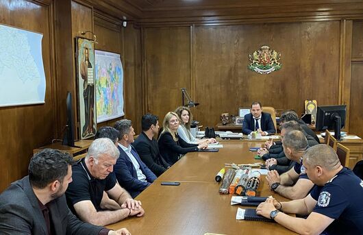 Министърът на вътрешните работи Калин Стоянов е привикал новия президент