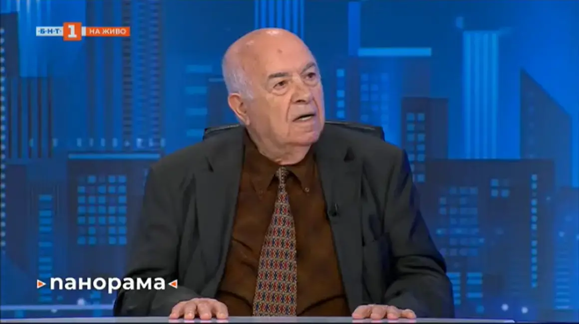 Георги Фотев: Голяма част от българското общество остана с неразвита демократична и политическа култура