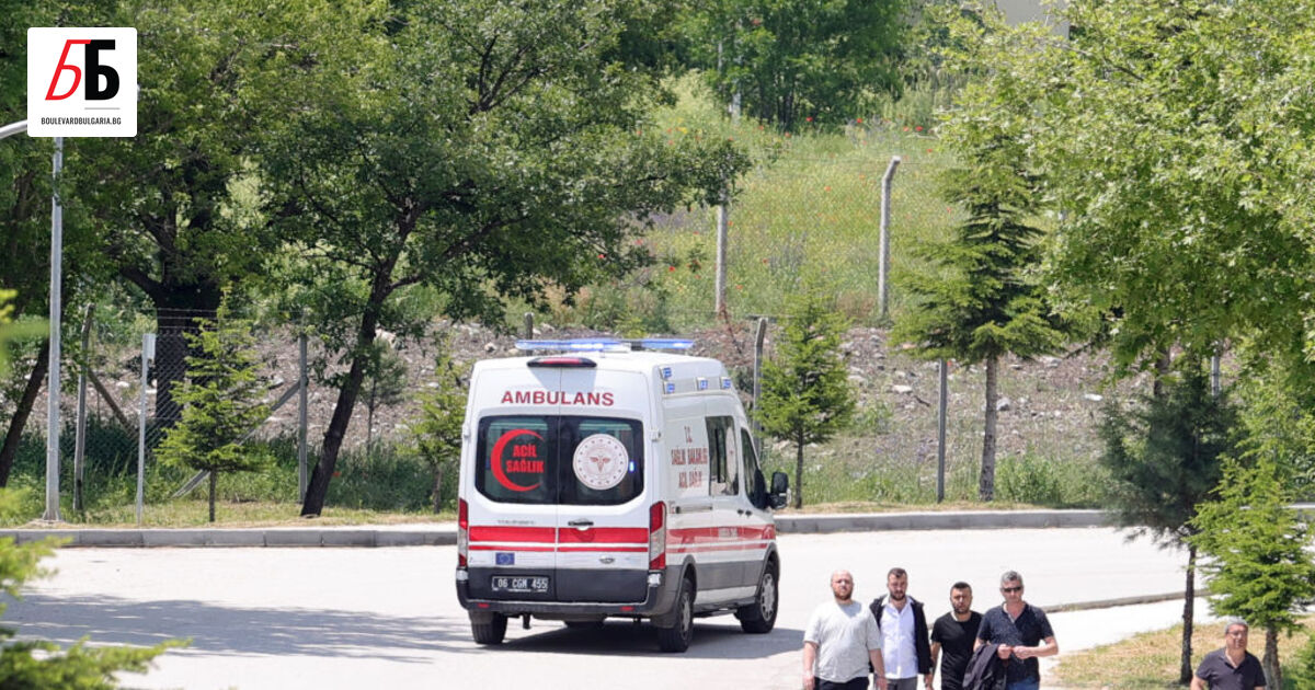 Снимка: 11 души са пострадали при катастрофа на автобус с българска регистрация в Турция