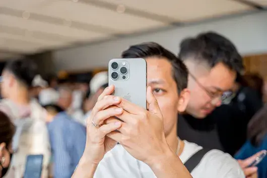 Apple обмисля важно решение за следващия си iPhone: как да вкара изкуствен интелект