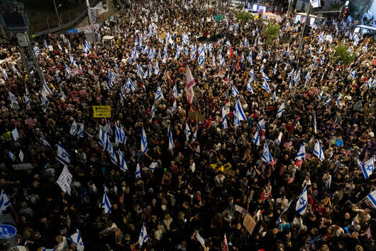 Хиляди израелци протестираха в събота с искане министър председателят Бенямин