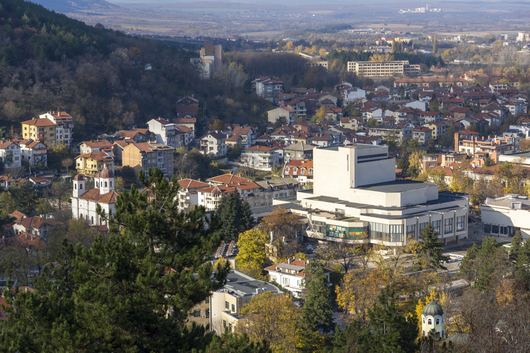 Инспектор към ВСС ще бъде уволнен след арест и едноседмичен запой в хотел във Враца