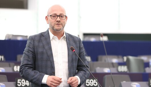 Евродепутатът Радан Кънев ЕНП ДБ отправи остри критики към предизборната