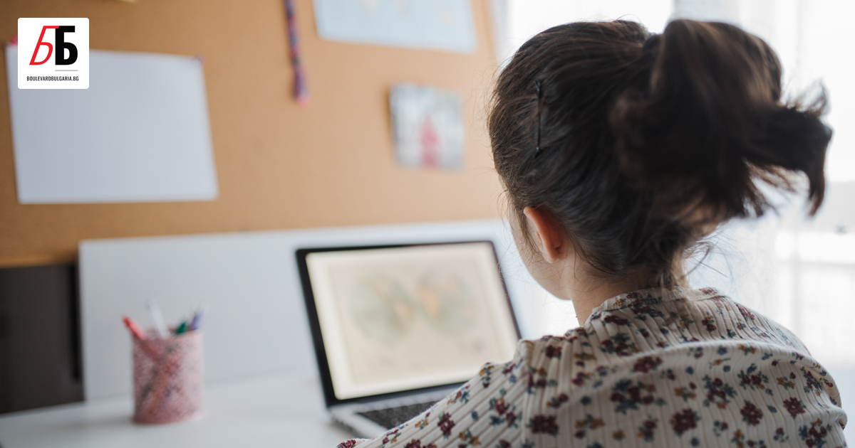 Провеждането на матурите да се случва онлайн - такова предложение