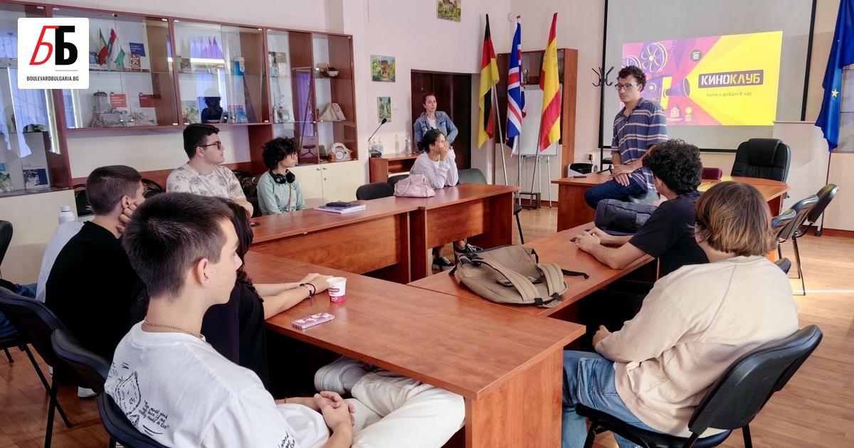 Може ли да се учи с кино? Отговорът е да