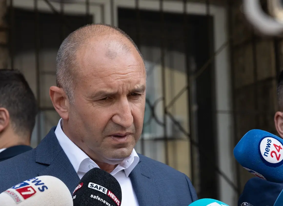 Президентът се забърза с консултациите за кабинет - започват в понеделник