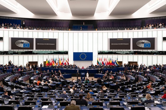 Европейският парламент даде зелена светлина на България за еврозоната