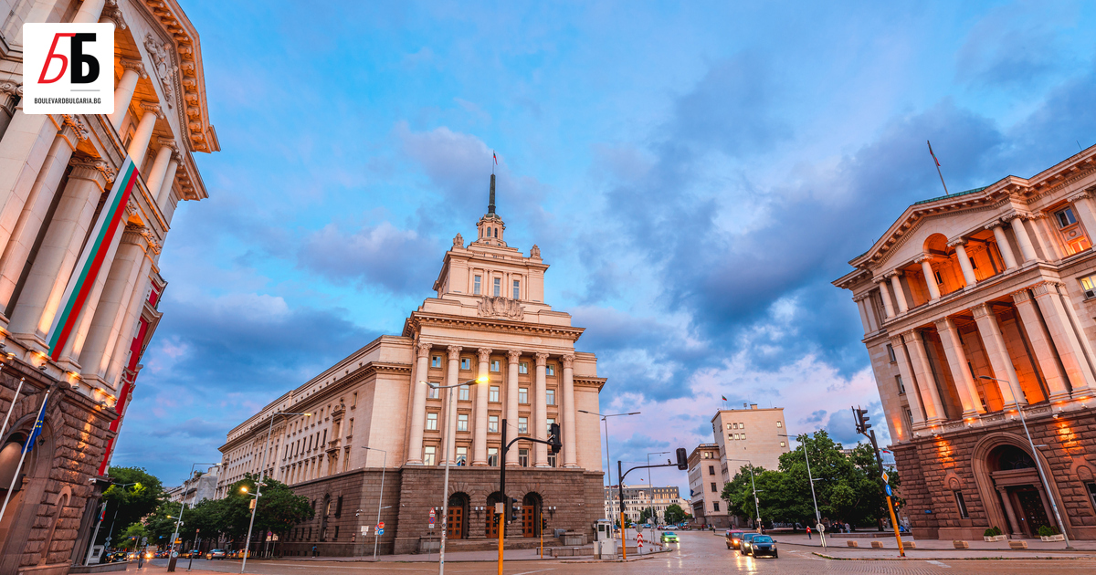 Изборът на Силви Кирилов за временен председател на НС не