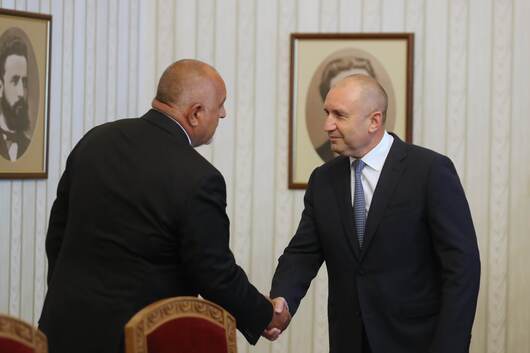 Президентът Румен Радев ще връчи първия проучвателен мандат за съставяне