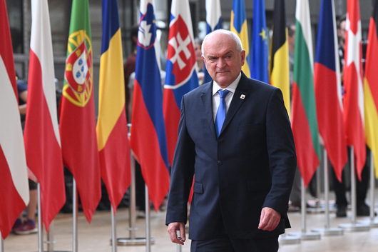 Парламентът изслушва Димитър Главчев за позицията на България за срещата на върха в НАТО